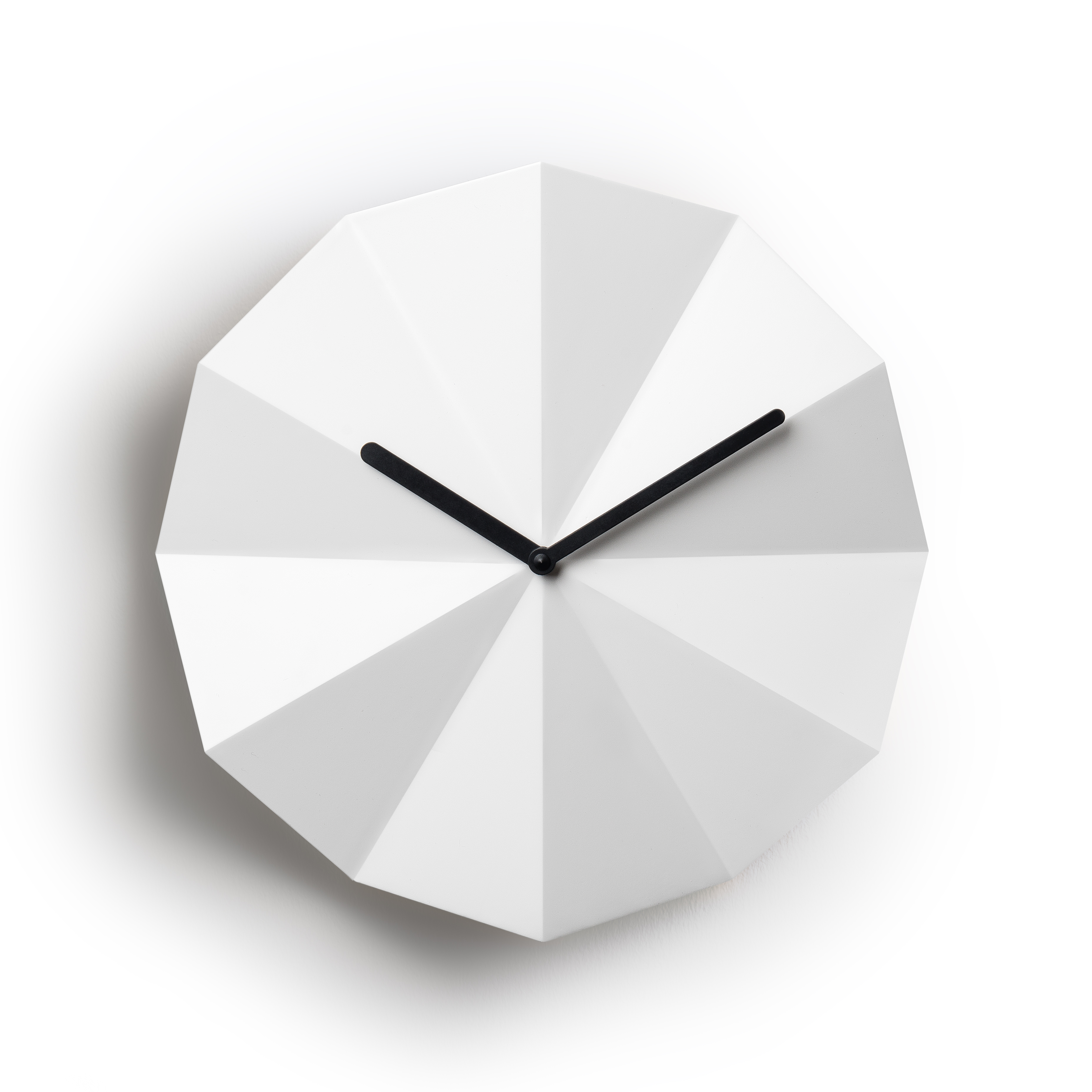 Wanduhr Delta aus Holz, Polygonal Wanduhr Delta aus Holz, Polygonal