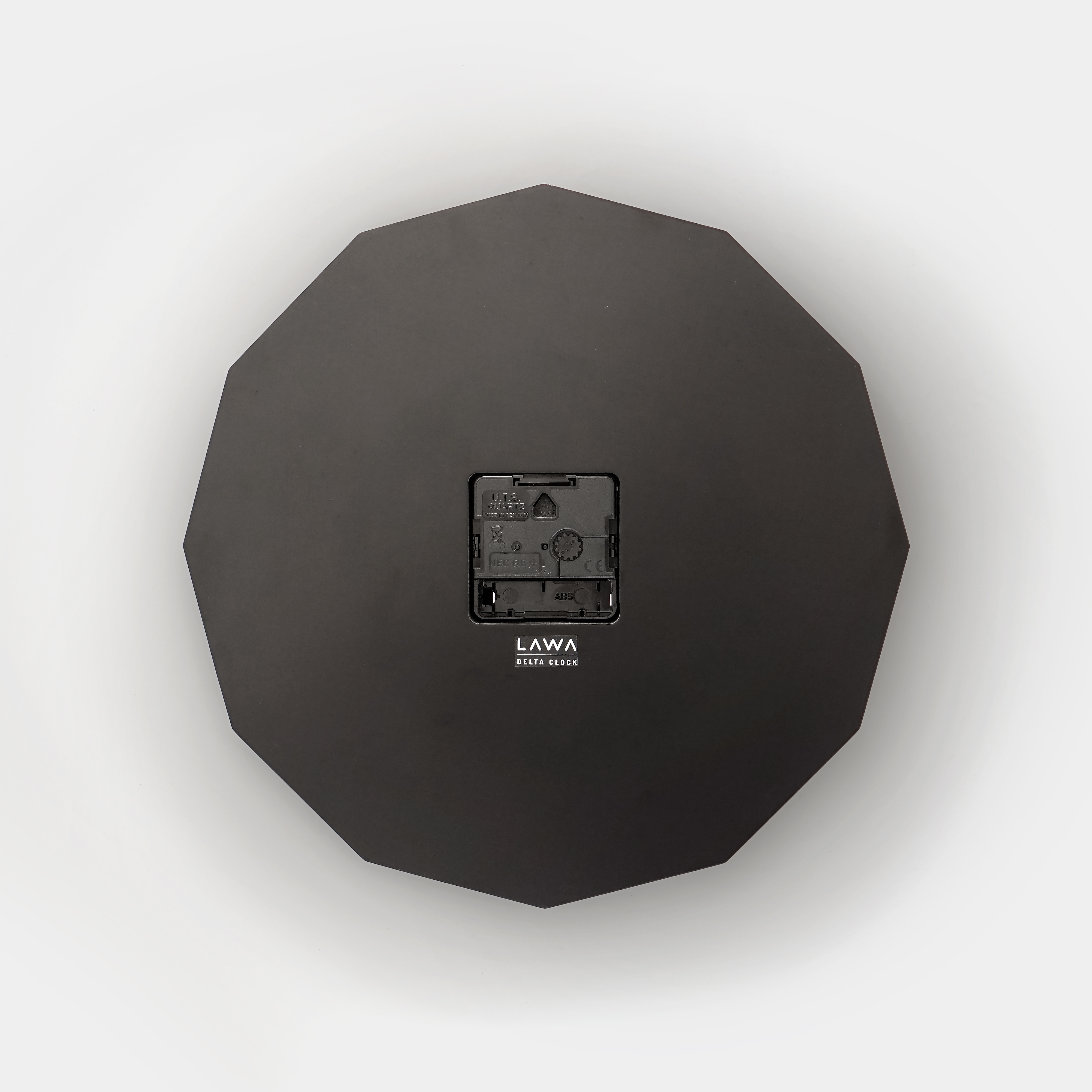 Wanduhr Delta aus Holz, Polygonal Wanduhr Delta aus Holz, Polygonal