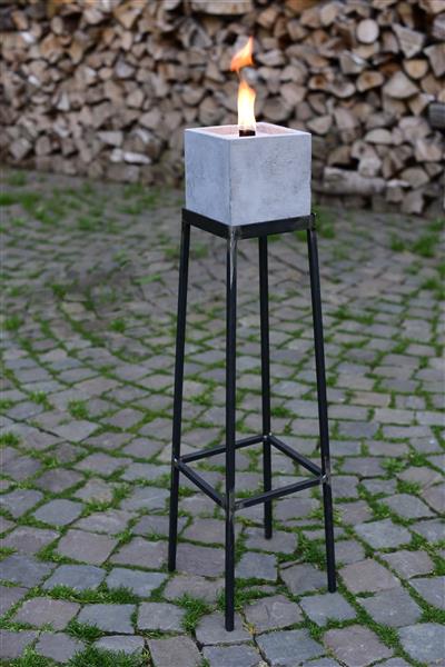Pulverbeschichteter Ständer für Betonfeuer Kea (13x13x13) Pulverbeschichteter Ständer für Betonfeuer Kea (13x13x13)