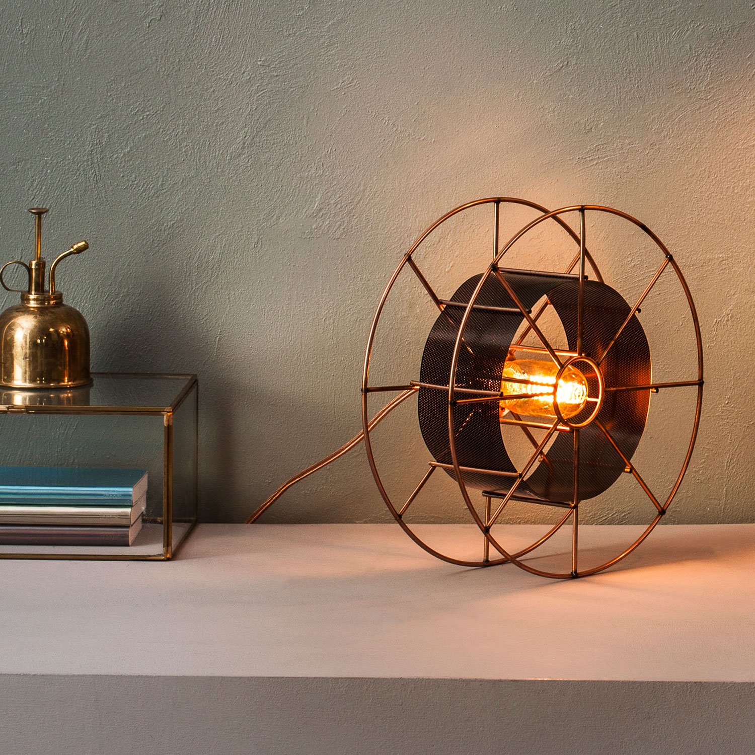 Upcycle Tischleuchte SPOOL FLOOR Upcycle Tischleuchte SPOOL FLOOR