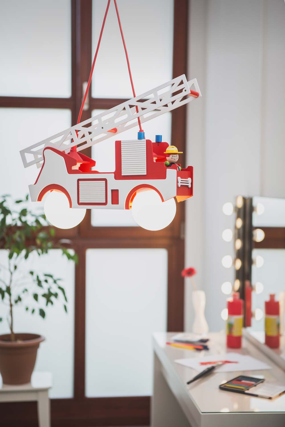 Pendelleuchte Feuerwehr mit Fred, 2-flammig Pendelleuchte Feuerwehr mit Fred, 2-flammig